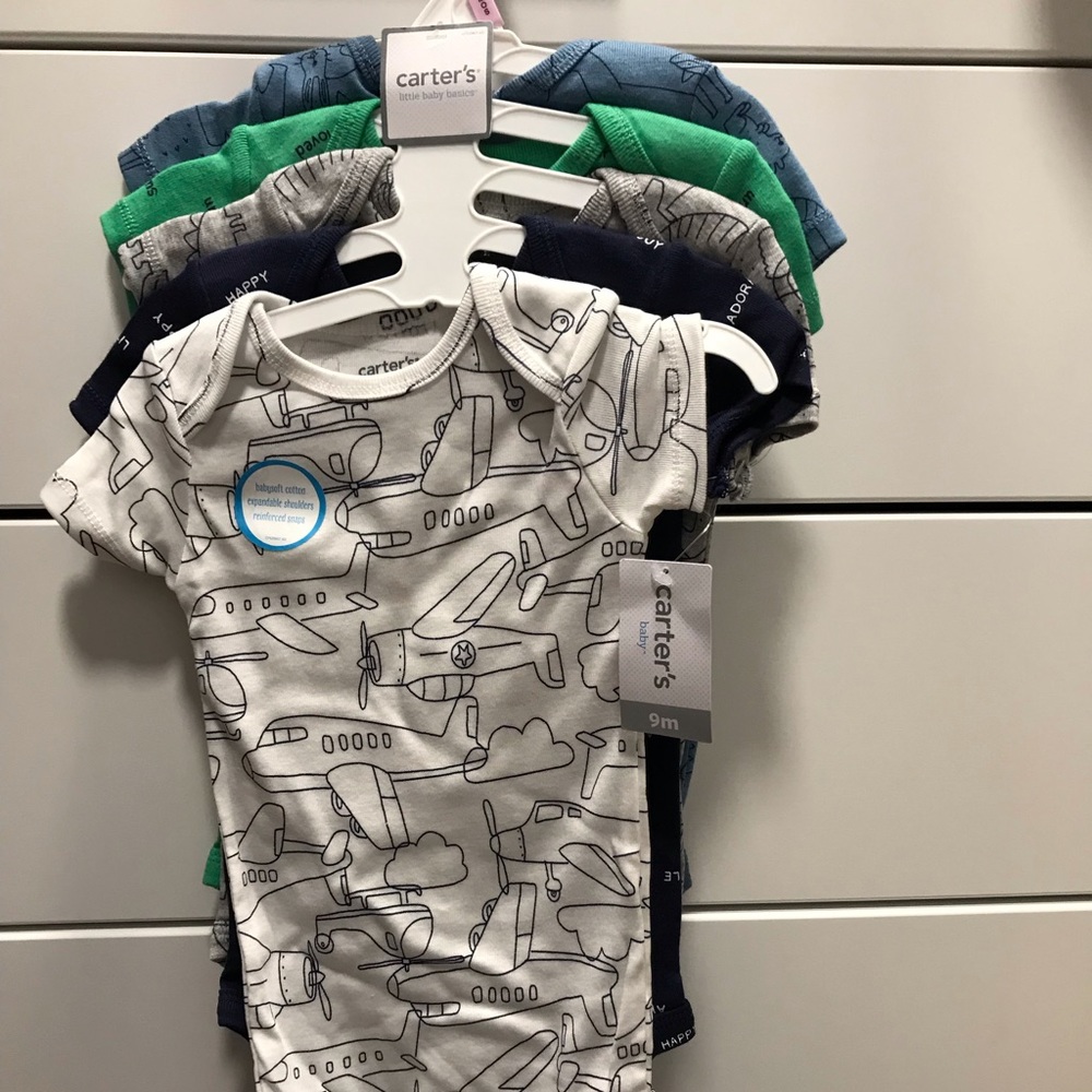 carters pack of 5 onesie